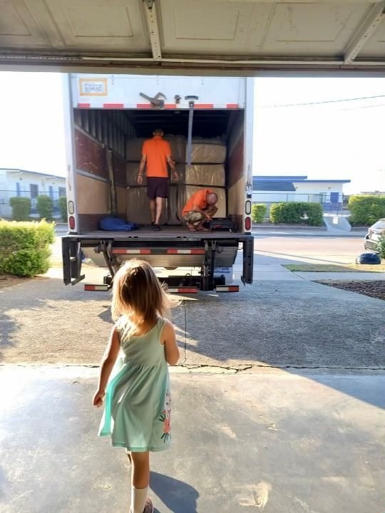 Commercial movers company