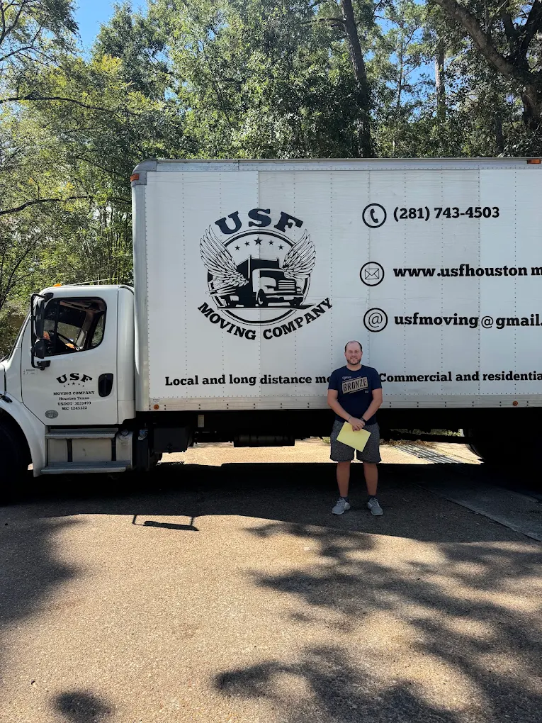 USF Moving Company crew performing a long-distance move in Houston, Texas